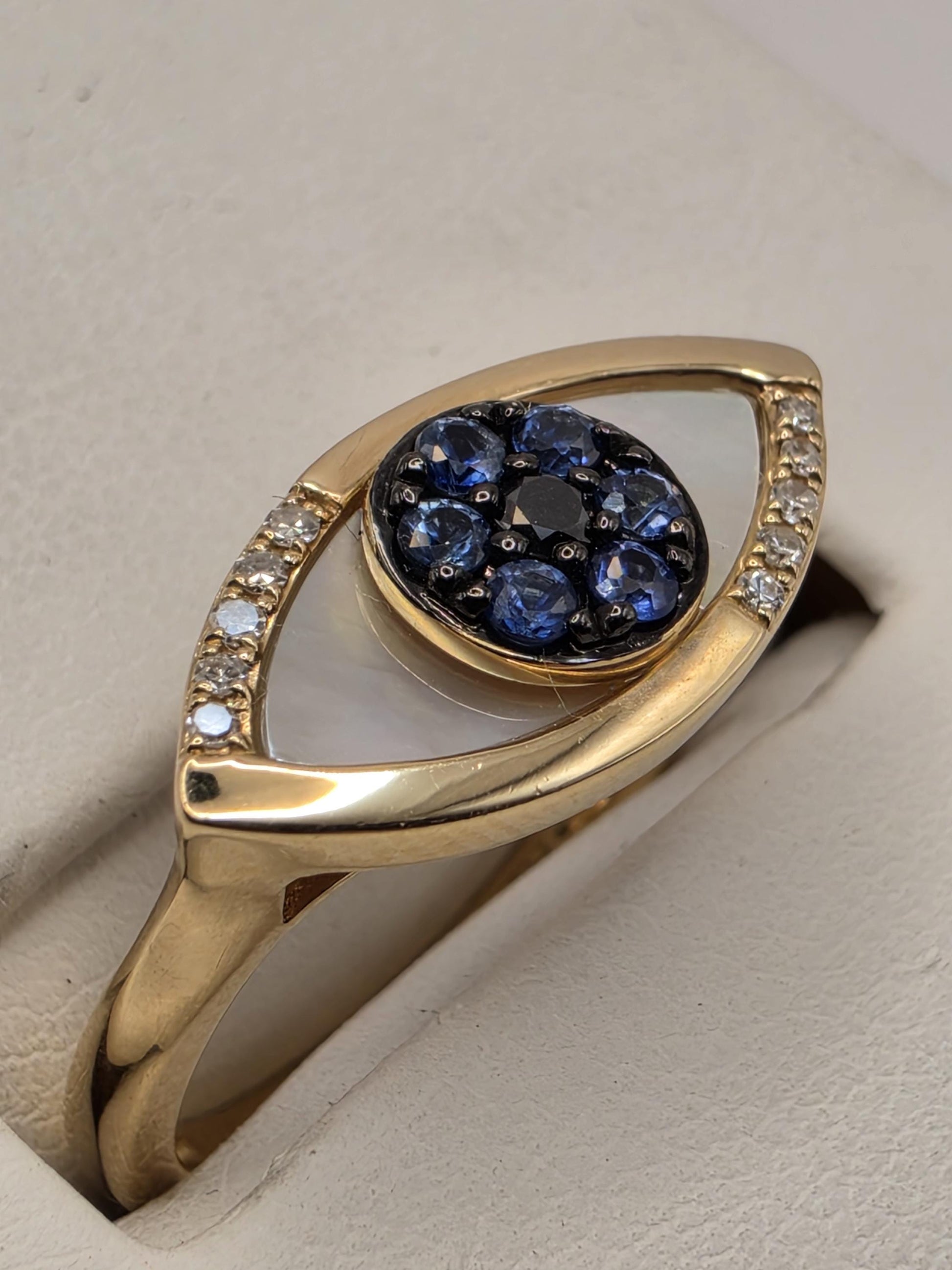 14K Yellow Gold Blue Sapphire Mother of Pearl Diamond Evil Eye Ring Size 7 4g Solid Gold Protection Amulet Fine Jewelry