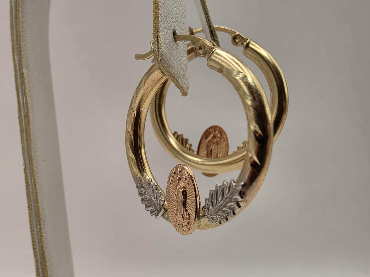 14K Tri-Color Gold Virgin Mary Hoop Earrings 1 Inch 2.4g Solid Gold Religious Fine Jewelry Gift