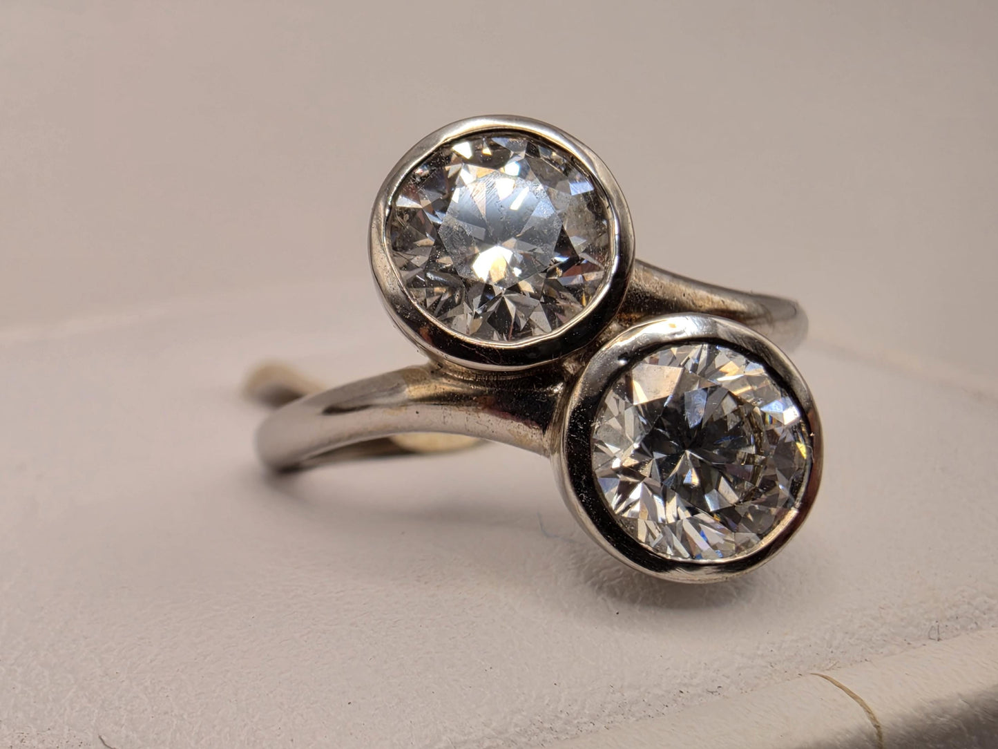 14K White Gold CZ Two-Stone Bypass Ring Size 7 5.4g Cubic Zirconia Solid Gold Statement Fine Jewelry Gift
