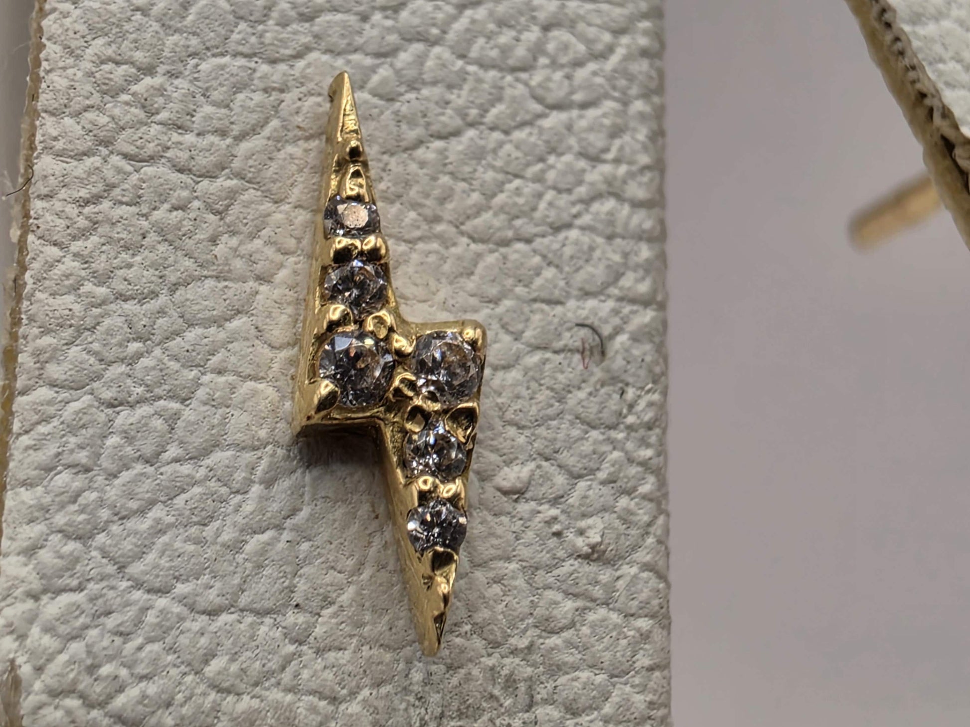 18K Yellow Gold Petite Celestial Stud Earrings 0.375 x 0.125 Inch 0.6g Solid Gold Fine Jewelry Gift for Her