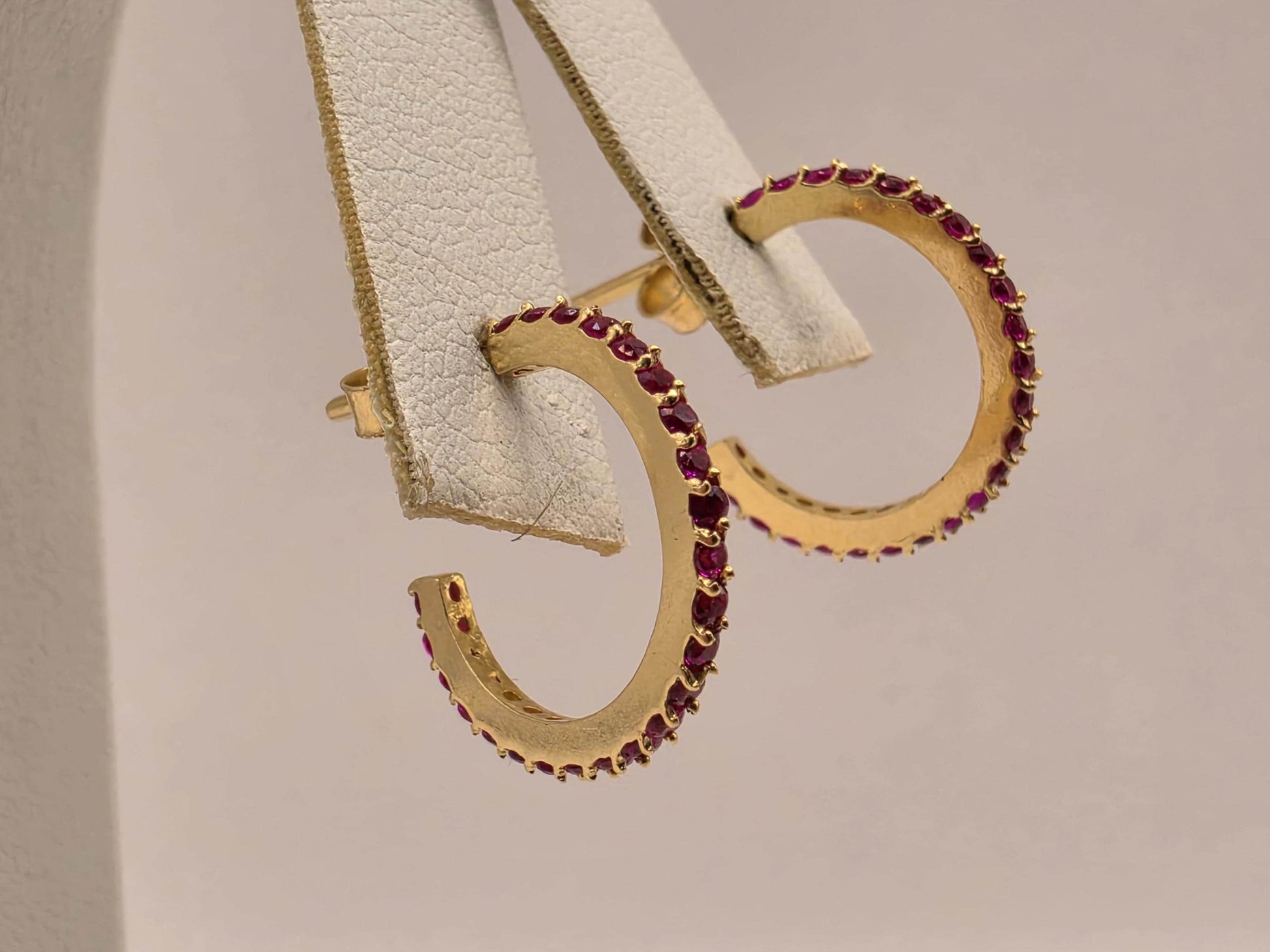 18K Yellow Gold Ruby Hoop Earrings 0.625 Inch 2.4g Solid Gold Fine Jewelry Gift for Her