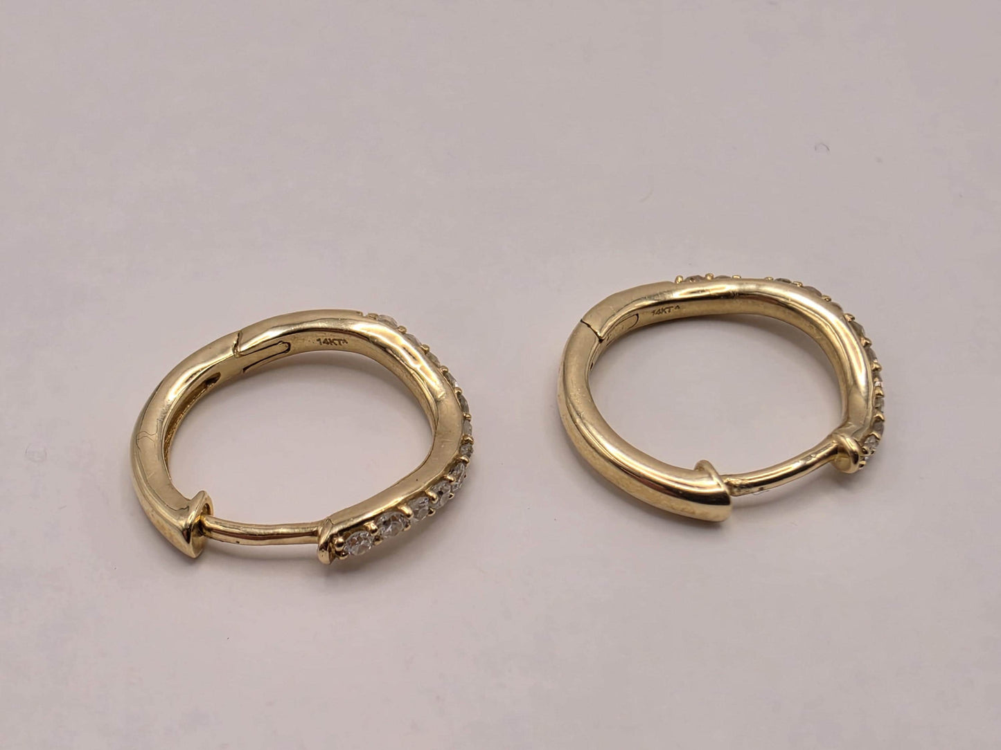 18K Yellow Gold CZ Huggie Hoop Earrings 0.5 Inch 1.3g Cubic Zirconia Solid Gold Fine Jewelry Gift for Her