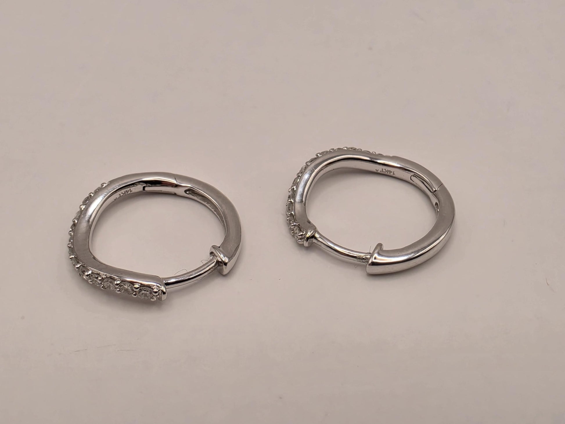 18K White Gold CZ Hoop Earrings 0.5 Inch 1.4g Cubic Zirconia Solid Gold Fine Jewelry Gift for Her