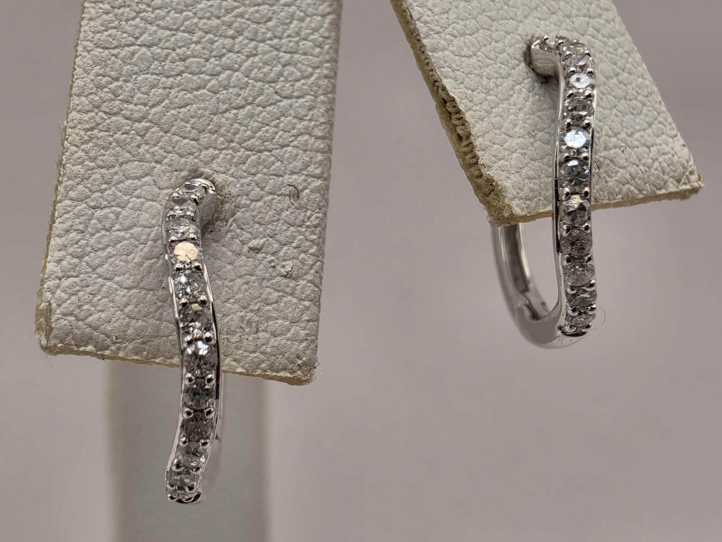 18K White Gold CZ Hoop Earrings 0.5 Inch 1.4g Cubic Zirconia Solid Gold Fine Jewelry Gift for Her