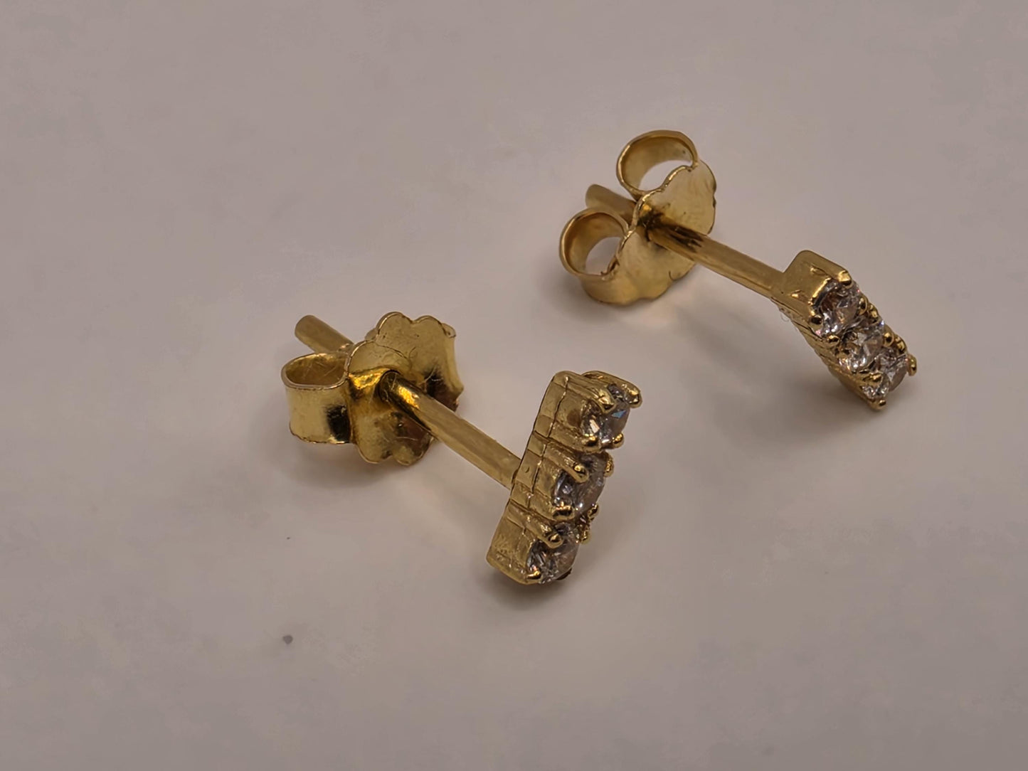 18K Yellow Gold Clear Stone Bar Stud Earrings 0.125 x 0.5 Inch 1g Solid Gold Fine Jewelry Gift for Her