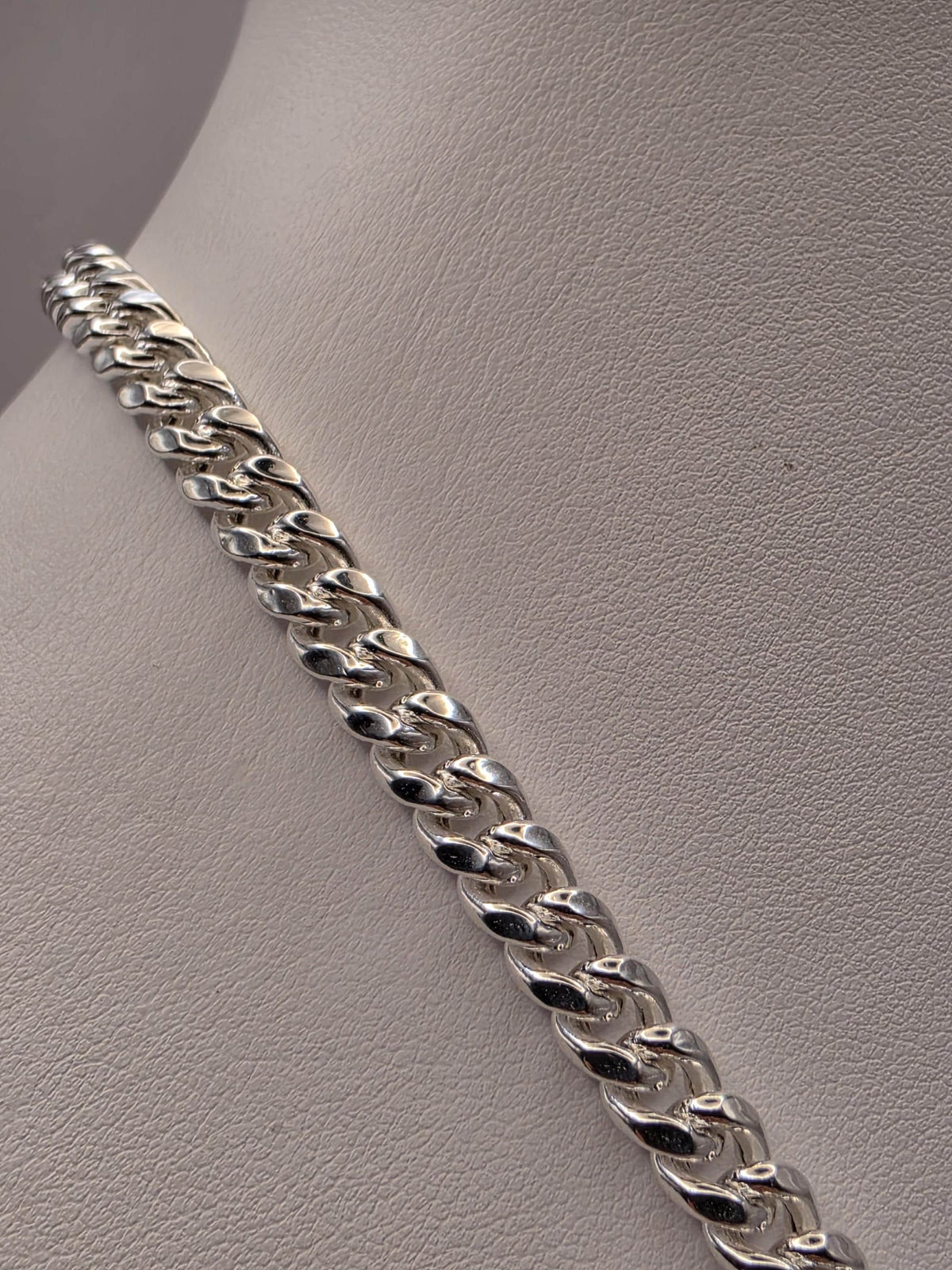 Sterling Silver Cuban Link Necklace 20 Inch 7mm 26.2g Curb Chain Mens Unisex Jewelry | Clamdiggers Forge