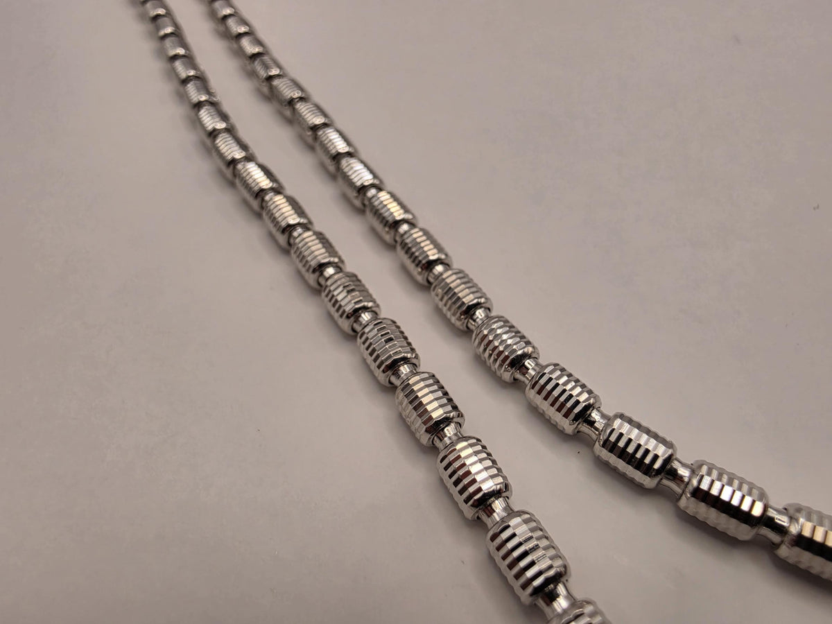 Sterling Silver Diamond Cut Drum Bead Chain Necklace 20 Inch 4mm 20.9g 925 Silver | Clamdiggers Forge