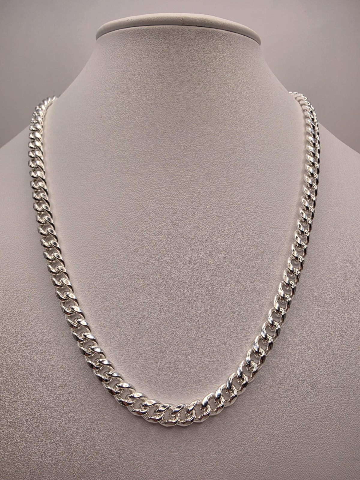 Rhodium Plated Sterling Silver Cuban Link Necklace 20 Inch 7mm 32.2g Semi Hollow Curb Chain